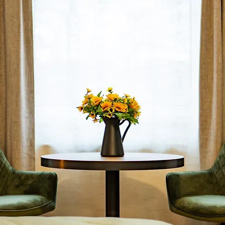 Hotel apartamentowy Be Serviced 3*