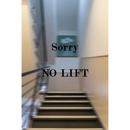 Aparthotel Be Serviced