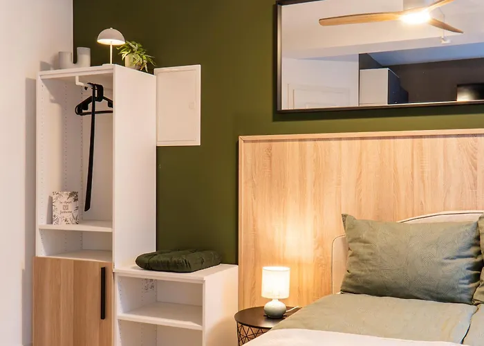 Be Serviced Apartmanhotel